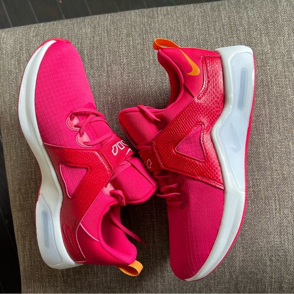 NEW Nike AIR MAX Pink and Orange Sneakers Lightweight Women's Size 9.5 - Picture 4 of 5